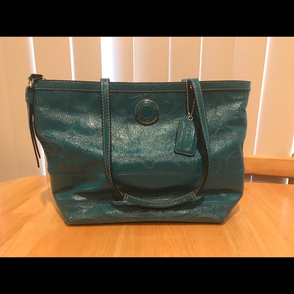 Teal coach zip tote. - Picture 5 of 8